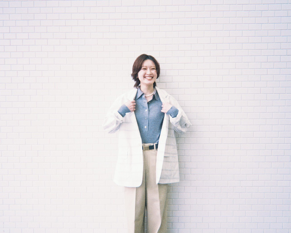 SHOP STAFF