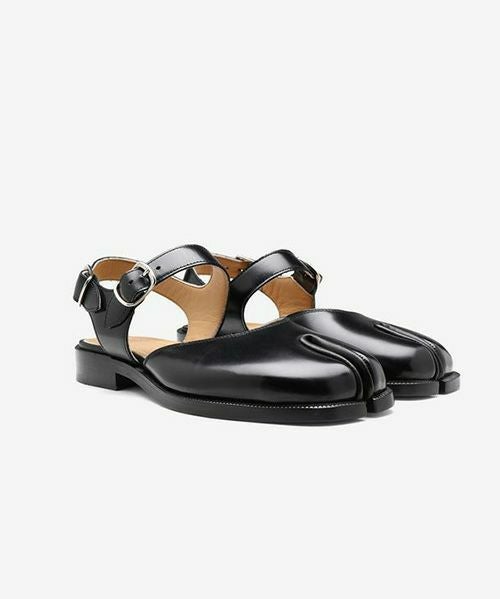＜Maison Margiela＞Tabi サンダル(Black)