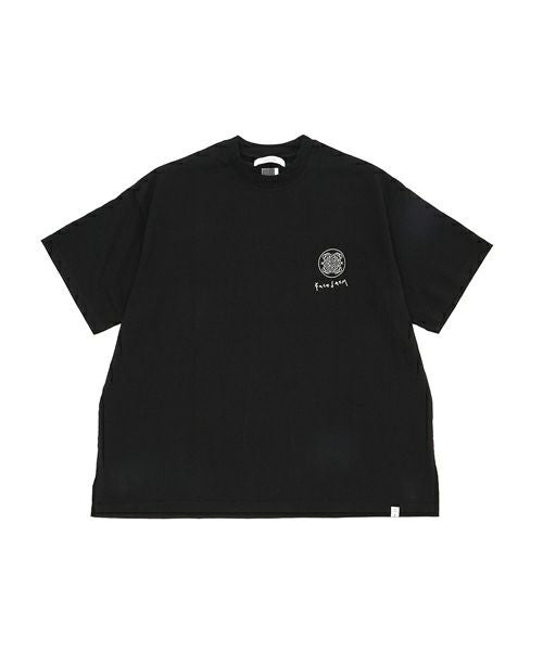 ＜FACETASM＞LOGO PRINT TEE