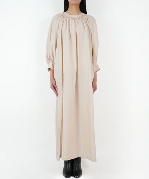 HYKE＞LINEN SMOCKED MAXI DRESS | MAKES ONLINE STORE
