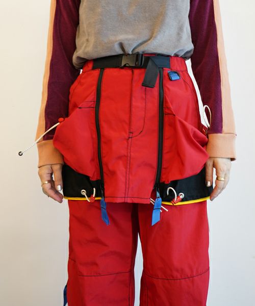 FUMIKA＿UCHIDA＞NYLON WAIST POCKET MINI SKIRT | MAKES ONLINE STORE