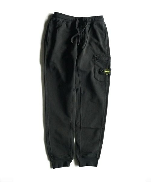 ＜STONE ISLAND＞SWEAT CARGO PANTS(801564551) 【2024SS】