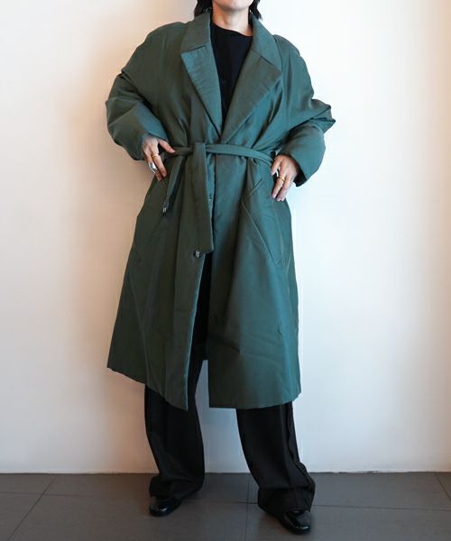 seya.＞SK'GROVE PADDED COAT / SILKY POWDER CUPRO | MAKES ONLINE STORE