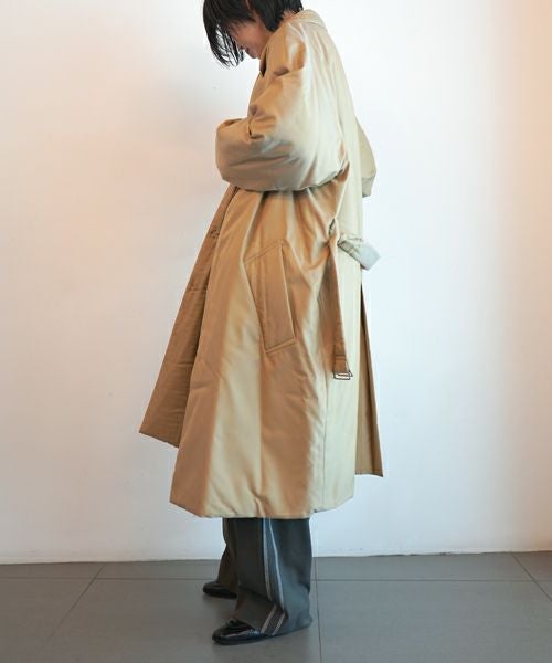 seya.＞SK'GROVE PADDED COAT / SILKY POWDER CUPRO | MAKES ONLINE STORE