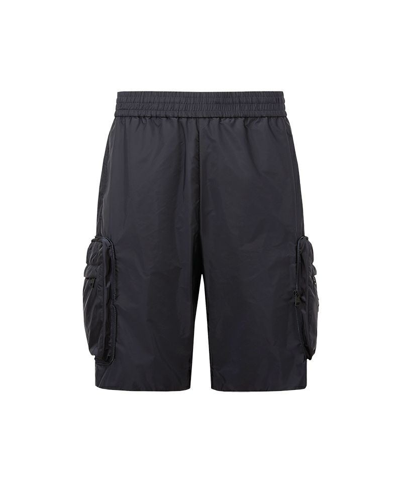 ＜MONCLER＞X MERCEDES-BENZ BY NIGO Packable Bermuda Shorts (2B00001M5920)