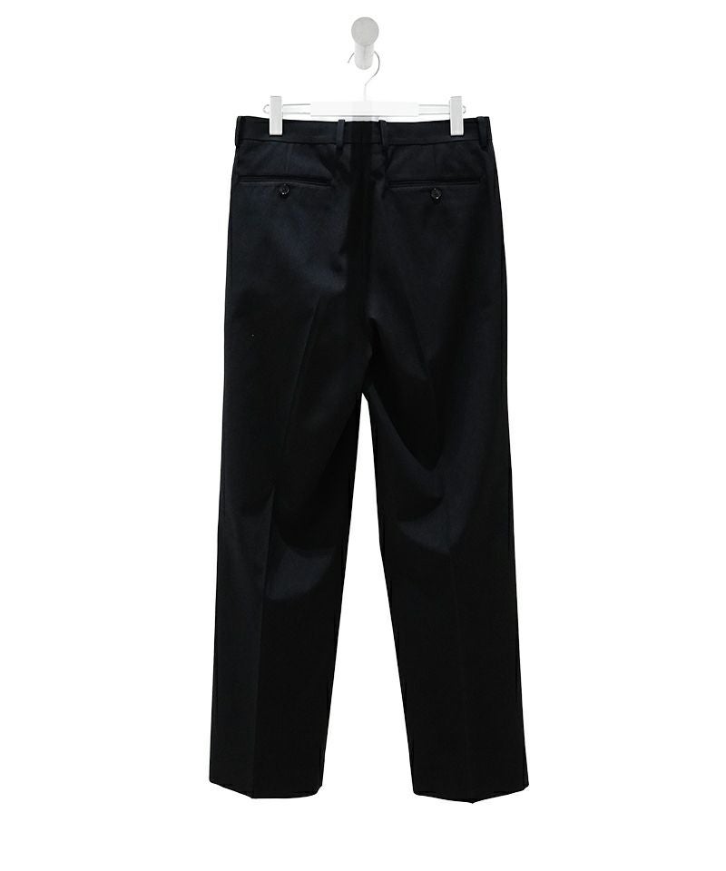 AURALEE＞LIGHT WOOL MAX GABARDINE TWO-TUCK SLACKS | MAKES ONLINE STORE