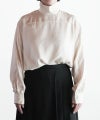  ＜CINOH＞SATIN HIGH NECK BLOUSE