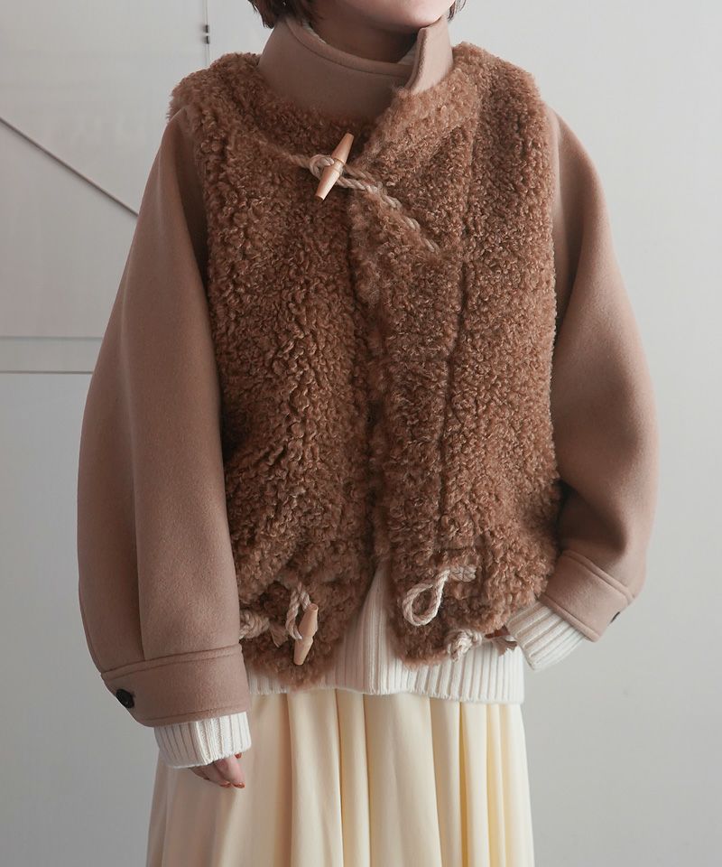 HYKE＞DOUBLE FACE FAUX SHEARLING DUFFEL JACKET | MAKES ONLINE STORE