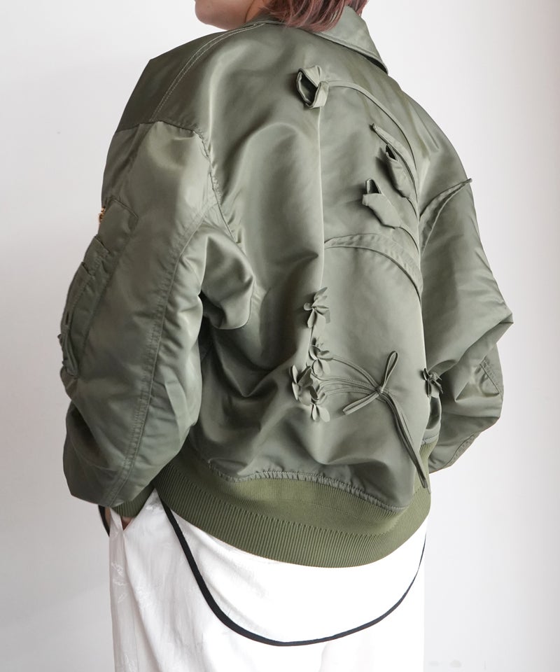 Mame Kurogouchi＞Nylon Twill 3D Embroidery Flight Jacket | MAKES