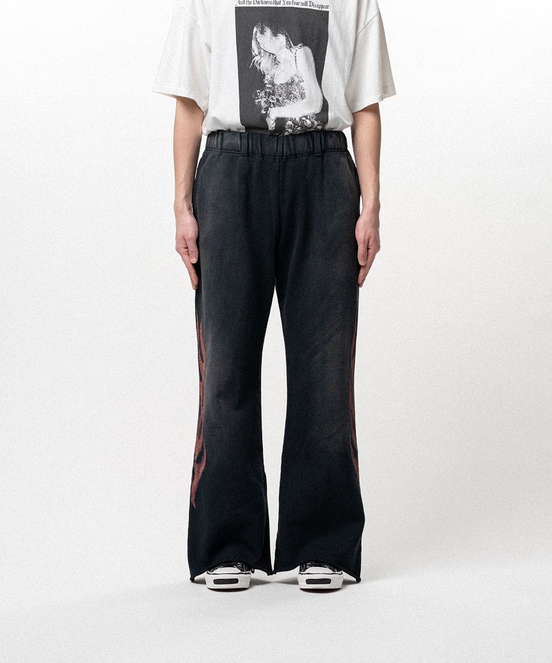 ＜KAMIYA＞“CRAYON FLAME” Bootcut Sweat Pants