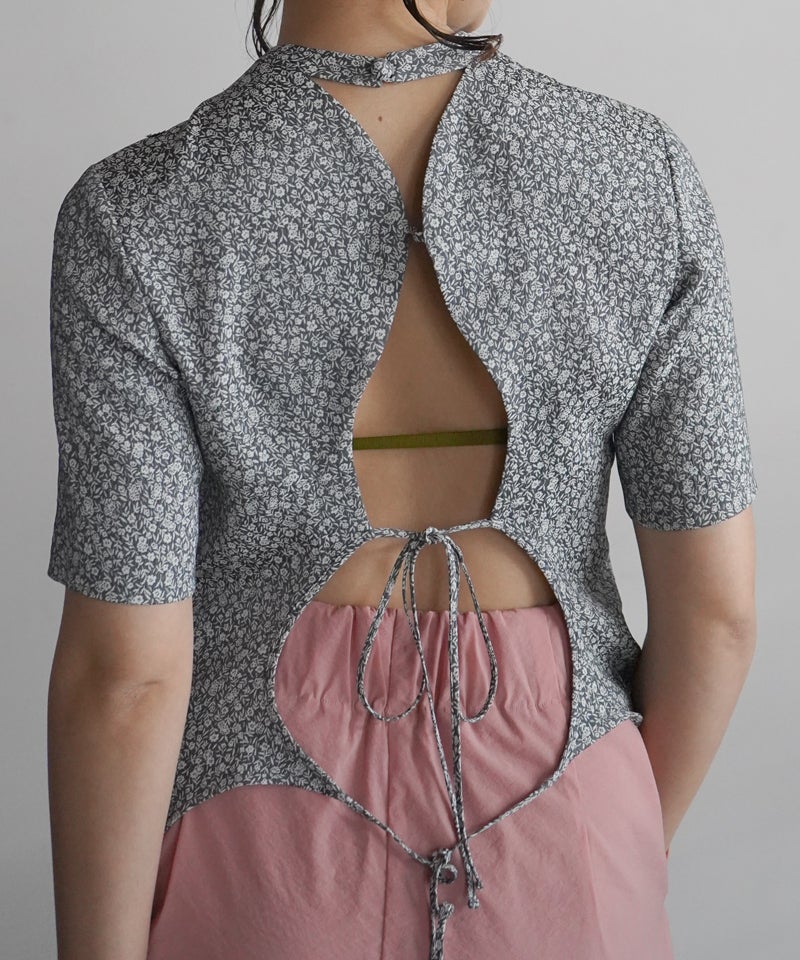 Mame Kurogouchi＞Floral Jacquard Open Back Top | MAKES ONLINE STORE