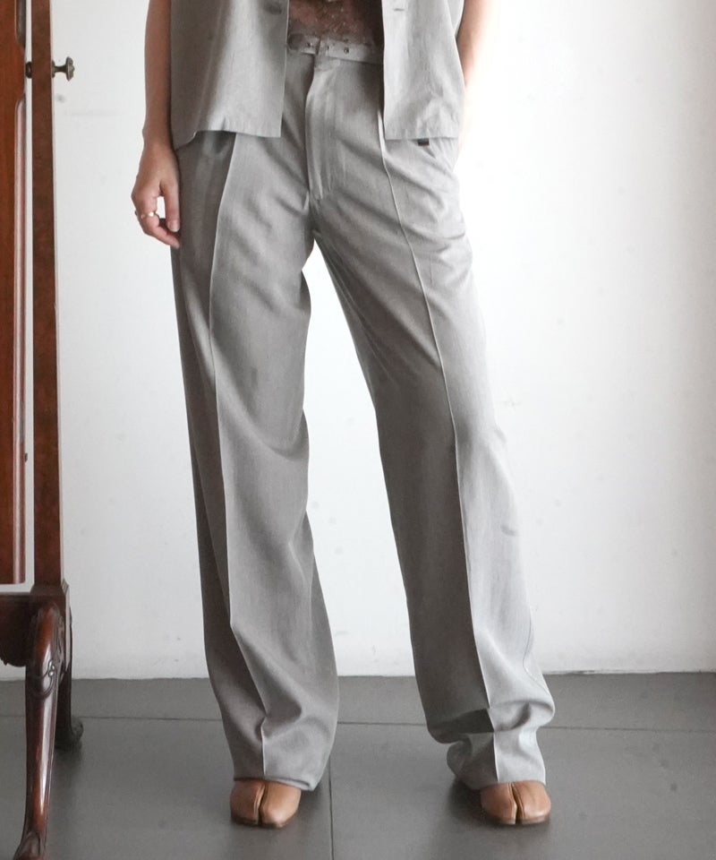 FUMIKA＿UCHIDA＞Chambray two-tuck slacks | MAKES ONLINE STORE