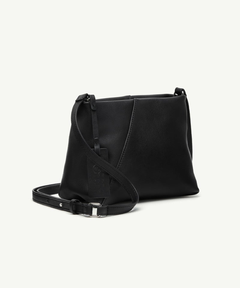 MM⑥ Maison Margiela＞FOLDED J SHOULDER BAG | MAKES ONLINE STORE