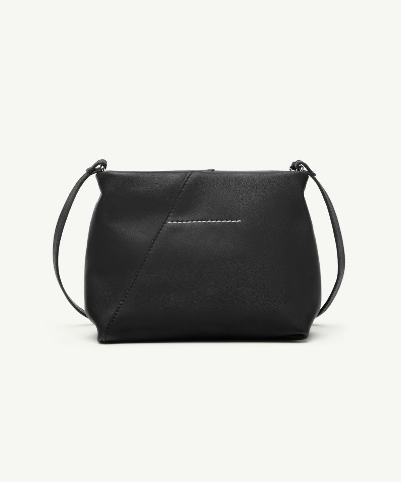 MM⑥ Maison Margiela＞FOLDED J SHOULDER BAG | MAKES ONLINE STORE