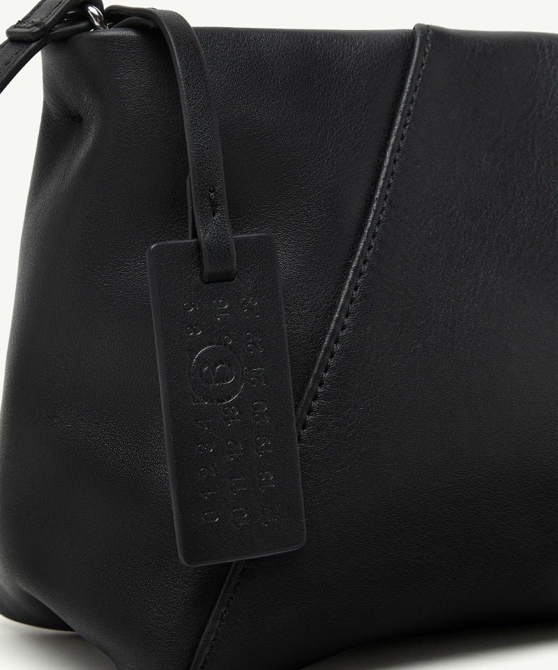 MM⑥ Maison Margiela＞FOLDED J SHOULDER BAG | MAKES ONLINE STORE