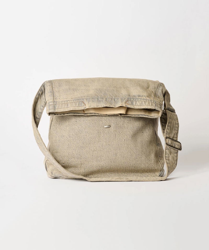 ＜OUR LEGACY＞SLING BAG