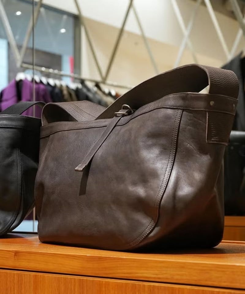 26aw 新品T.T newsboybag Lot.018 付属品完備 T.T＞LOT.018 NEWSBOY BAG SMALL LEATHER | MAKES ONLINE STORE