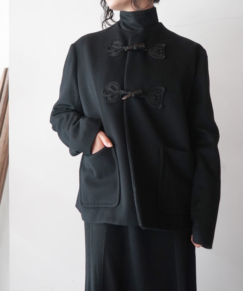 Mame Kurogouchi＞Cording Embroidery Short Duffle Coat | MAKES